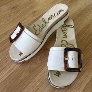 NEW SAM EDELMAN ARIANE SLIDE SANDAL
Size 9